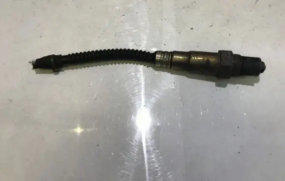 Volkswagen PASSAT B5.5 Lambda probe sensor 06f906262 0258006738