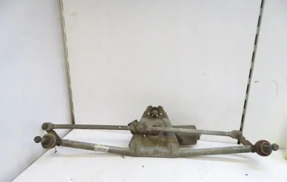 Renault Kangoo I Front wiper linkage and motor