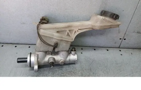 Mazda Premacy Master brake cylinder