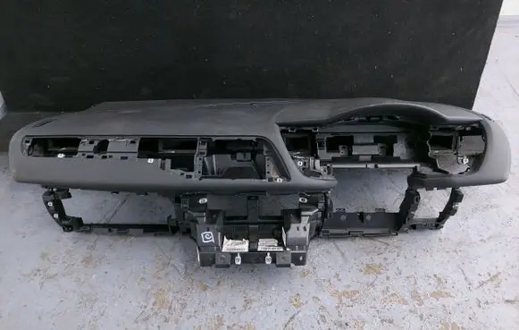 Citroen C5 Dashboard 96824953ZD