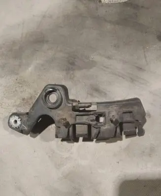 Renault Megane III Front bumper mounting bracket 620940002R