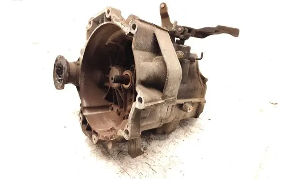 Volkswagen Golf V Manual 6 speed gearbox HBM
