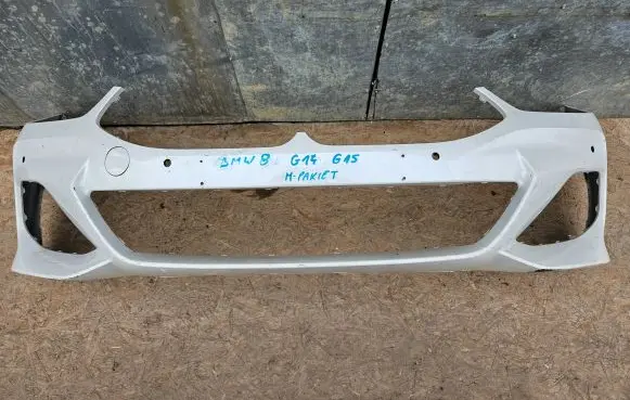 BMW 8 G14 Front bumper 51118070558 8070558