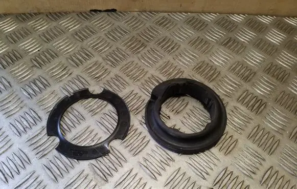 Mercedes-Benz GLC X253 C253 Front coil spring rubber mount A2053220184