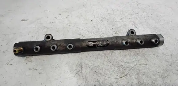Volvo V70 Fuel main line pipe 7920505303