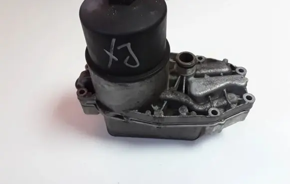 Jaguar XJ X351 Oil filter mounting bracket 9X2Q6B624BA