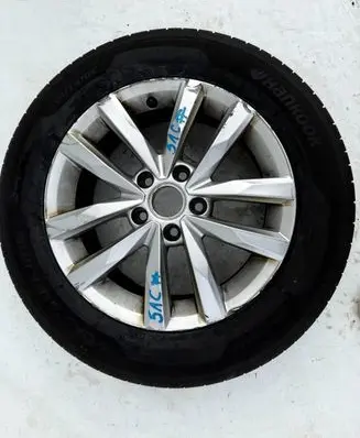 R16 alloy rim