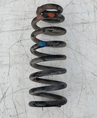KIA Sorento Front coil spring 546013E040