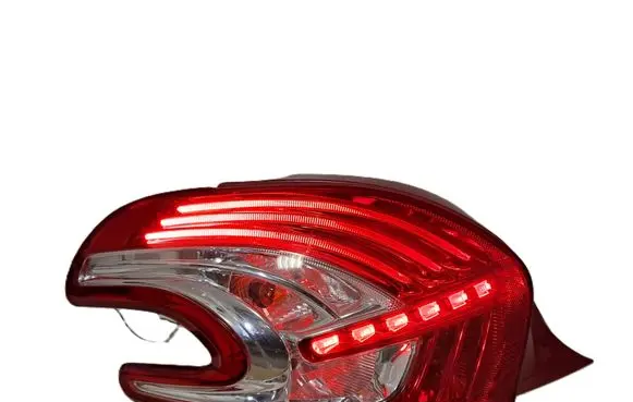 Peugeot 208 Rear/tail lights 9672628280