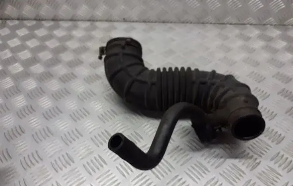 KIA Ceed Air intake hose/pipe