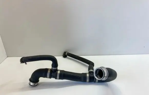 Mercedes-Benz SL R231 Engine coolant pipe/hose A2315014282 2315014282