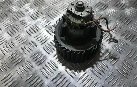 Ford Fiesta Heater fan/blower 011942b
