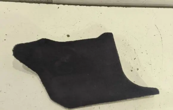 Mercedes-Benz E W211 Foot area side trim A2116800206