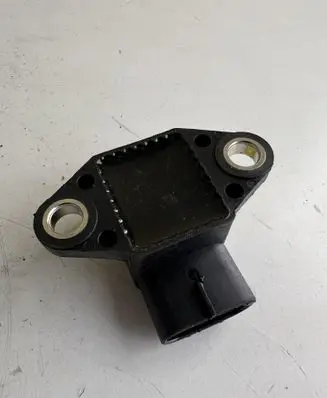 Toyota RAV 4 (XA20) Airbag deployment crash/impact sensor 8944160010 4991000410