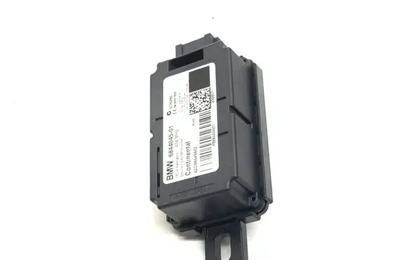 BMW 5 G30 G31 G38 Door central lock control unit/module 684404501
