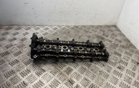 Mini Cooper Countryman R60 Camshaft 8506077 8506076 7797511