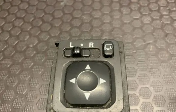 Peugeot 4007 Wing mirror switch 183569