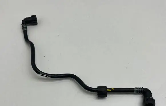 Porsche Cayenne (9Y0 9Y3) Fuel line/pipe/hose 4M4201220E