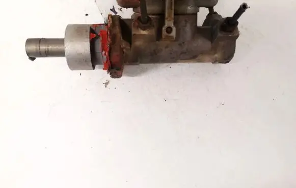 Volkswagen PASSAT B4 Master brake cylinder