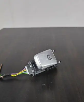 Mercedes-Benz C W205 Hand parking brake switch A2059056603 HW130900