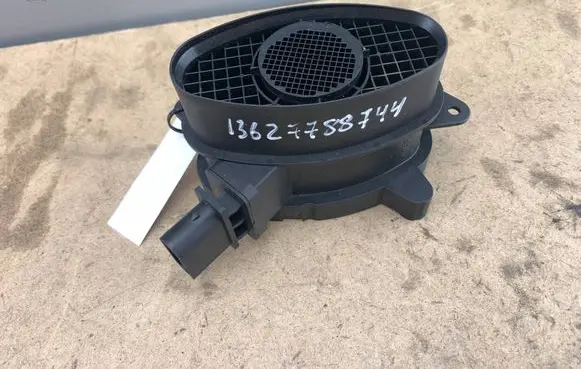 BMW 3 E90 E91 Mass air flow meter 7788744 13627788744