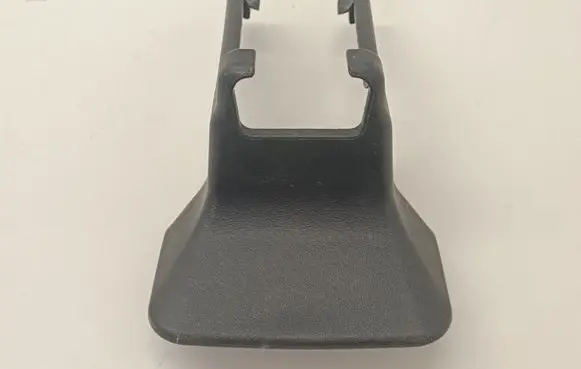 Toyota RAV 4 (XA40) Front driver seat rail trim 6011742020