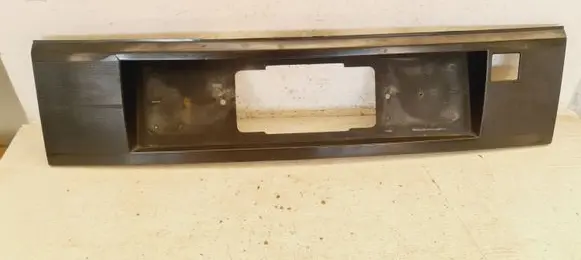 Volkswagen PASSAT B3 Trunk door license plate light bar 333853489