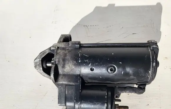 Volkswagen PASSAT B5.5 Starter motor
