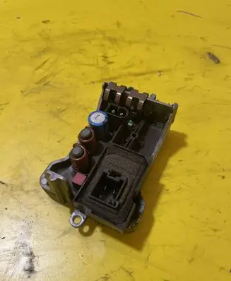 Mercedes-Benz E W211 Heater blower motor/fan resistor A2308210251 2308210251