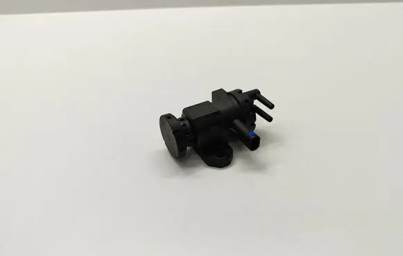 BMW 5 E60 E61 Turbo solenoid valve 8509323 850932302 11748509323