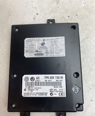 Volkswagen PASSAT CC Phone control unit/module 7P6035730M