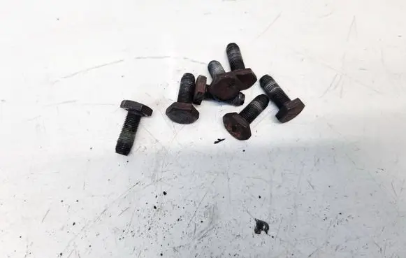 Nissan NV200 Nuts/bolts 