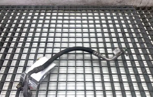 Peugeot 508 Air conditioning (A/C) pipe/hose 9684486780