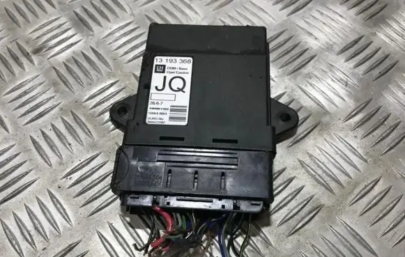 Opel Vectra C Door control unit/module 13193368 5wk46001
