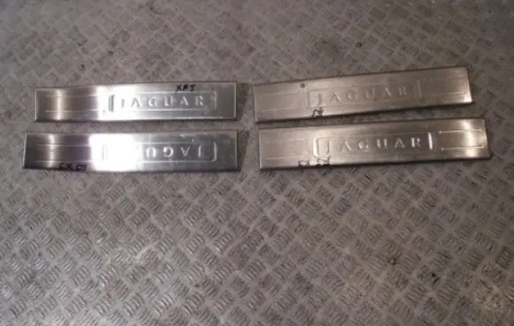 Jaguar XJ X351 Thresholds for All-terrain vehicles 