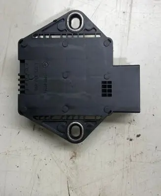 BMW X6 E71 ESP acceleration yaw rate sensor 6782370 7057438 0265005711