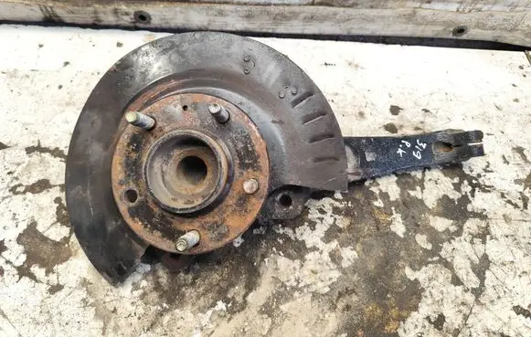 Cadillac CTS Front wheel hub spindle knuckle