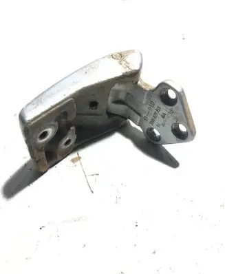 Volkswagen Transporter - Caravelle T6 Loading door lower hinge 7H0827153