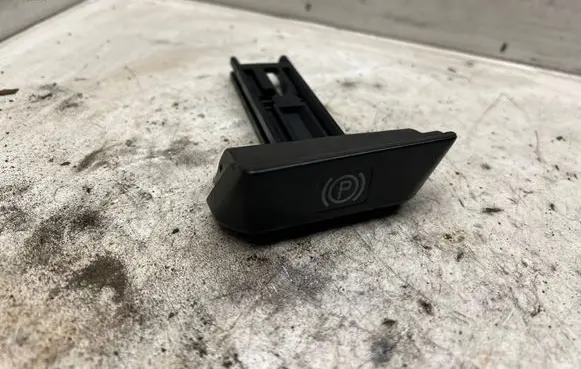Mercedes-Benz S W220 Hand brake release handle 2204270120