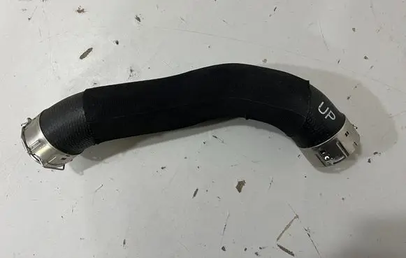 BMW 2 Active Tourer U06 Intercooler hose/pipe 9452123