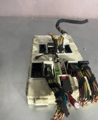 BMW 1 F20 F21 Central body control module 116ri001052 6135932478001