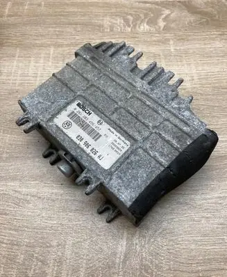 Volkswagen Polo III 6N 6N2 6NF Engine control unit/module ECU 030906026AJ 0261203456