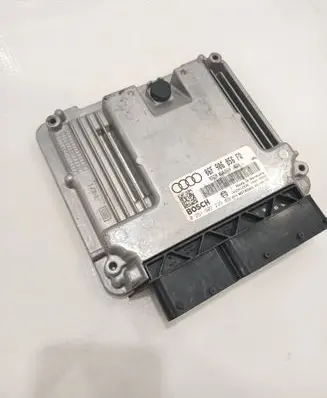 Skoda Octavia Mk2 (1Z) Engine control unit/module 06F906056FR 1039S12936 0261S02239