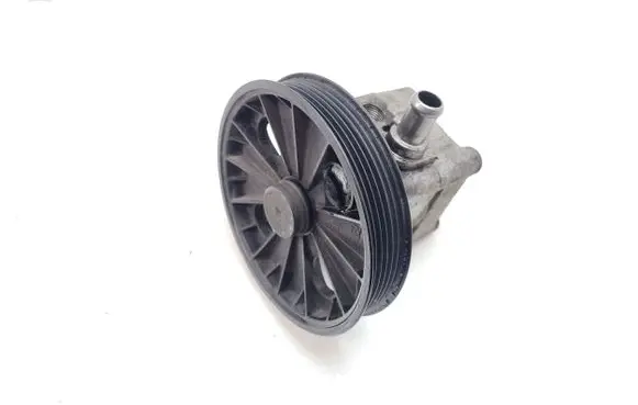 Volvo V70 Power steering pump 8683377 7613955141 9485757
