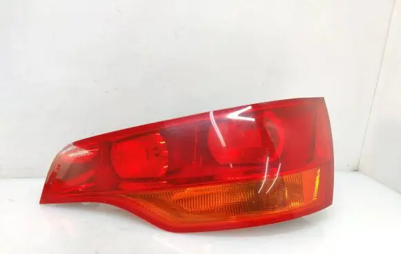 Audi Q7 4L Tailgate rear/tail lights 4L0945094 080406 7330202