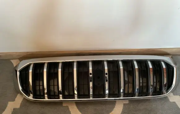 Suzuki SX4 S-Cross Front grill 201A10 238891 170572