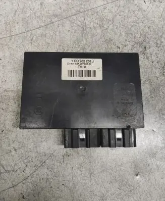 Volkswagen Golf IV Comfort/convenience module 1C0962258J