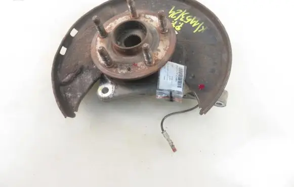 Opel Insignia A Front wheel hub spindle knuckle