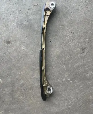 Mazda CX-5 Slide rail for timing chain 