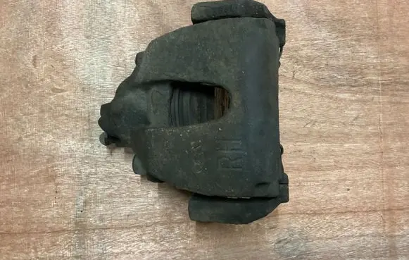 Volvo V50 Front brake caliper 